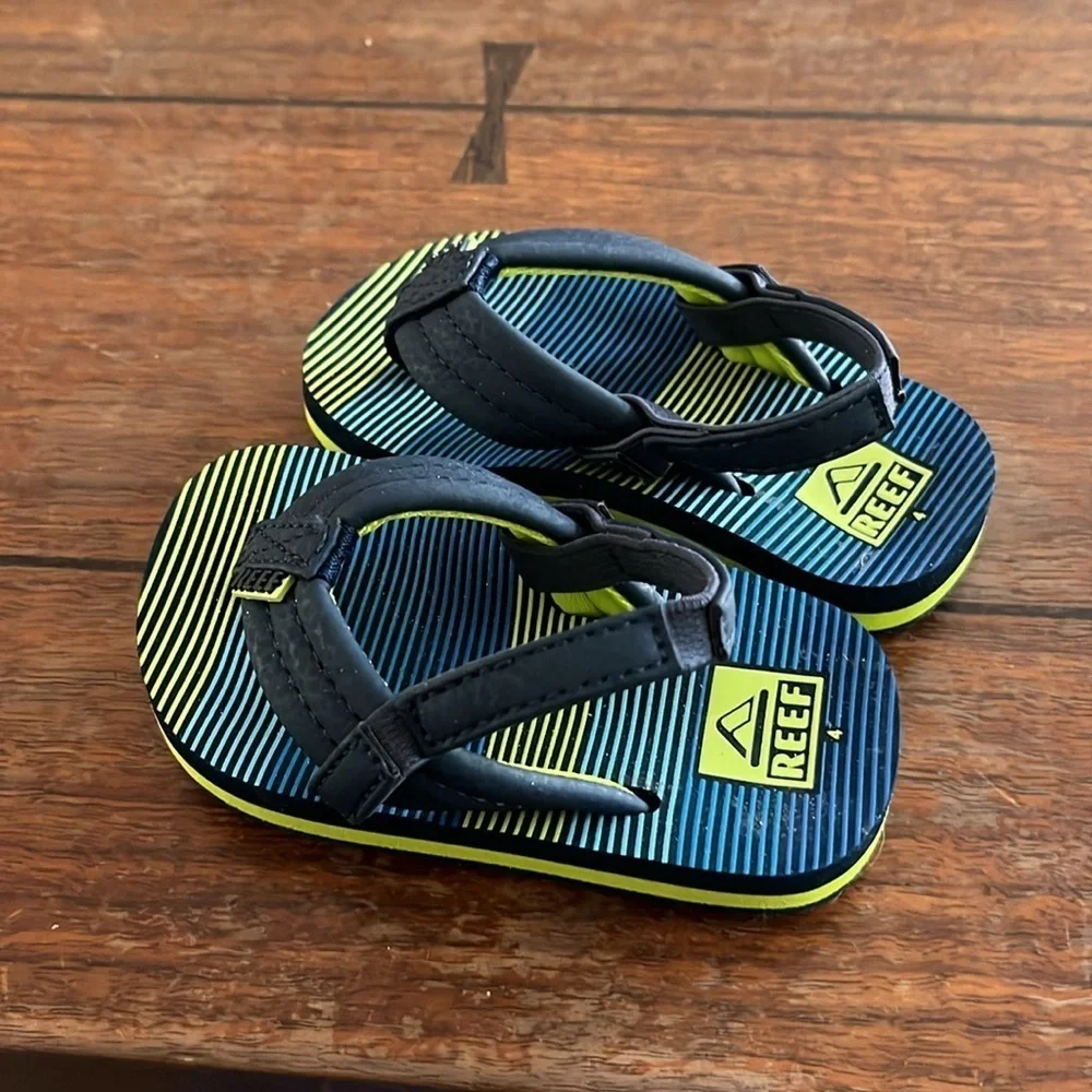Reef Kids Sandals - Blue and Yellow